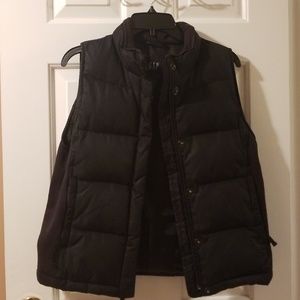 SOLD! Gap black down puffer vest